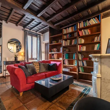 Guesthost - Cozy Trevi Romance Rome