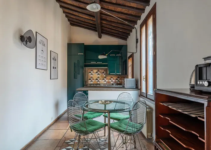 Guesthost - Cozy Trevi Romance Lejlighed Rom